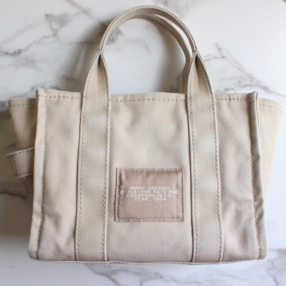 Marc Jacobs Small Tote Bag Beige - Picture 3 of 13